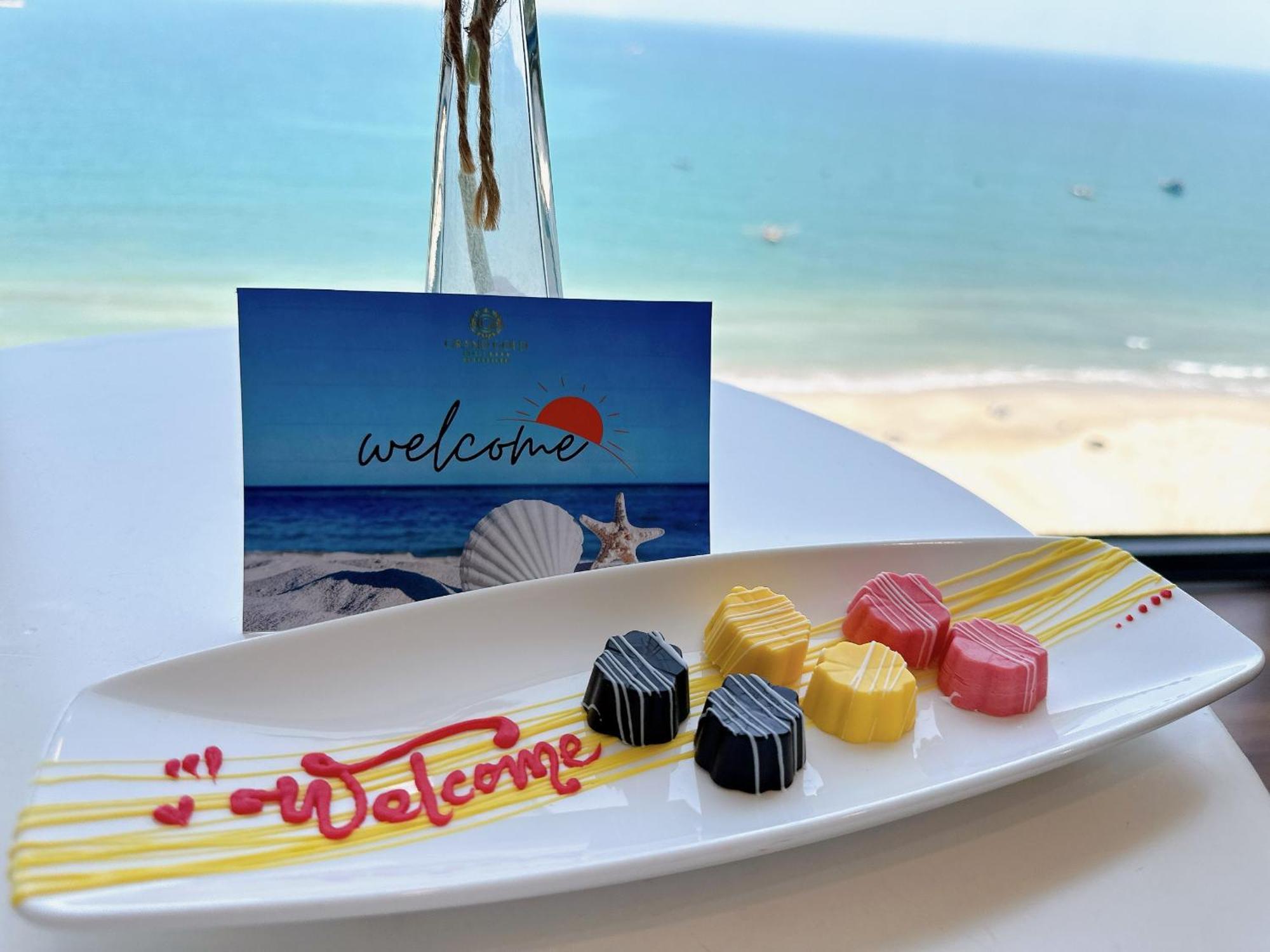 Grand Gold Beach Hotel & Spa Da Nang Dış mekan fotoğraf